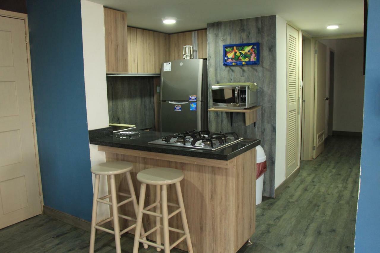 Apartamento De Tres Habitaciones En Zona Centro De San Andres Islas - Edificio Comodoro 203 Kültér fotó
